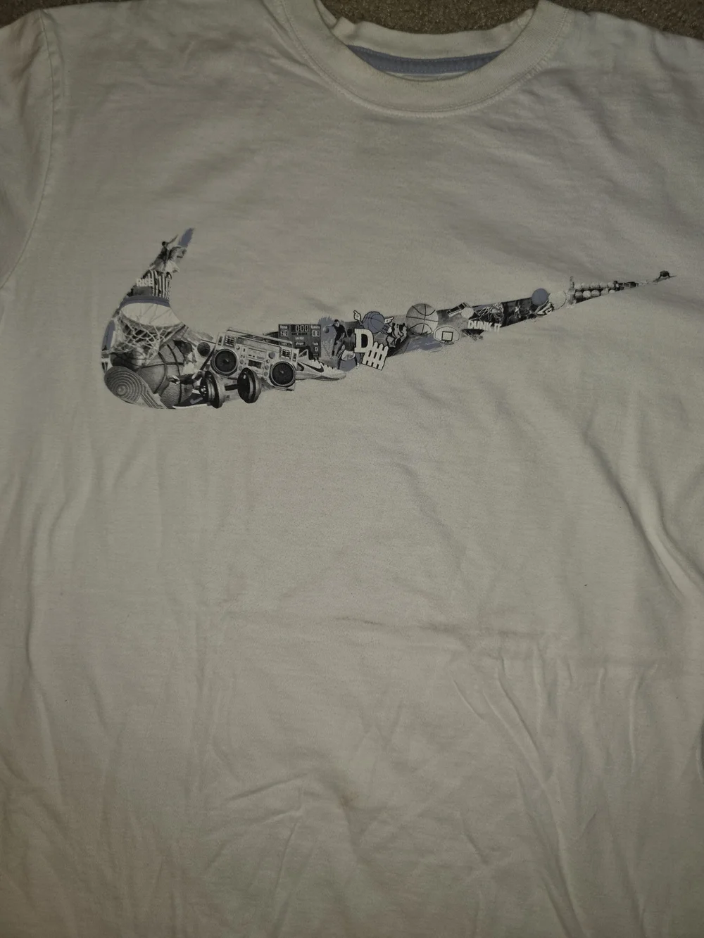 Nike Swoosh Dunk Mens Shirt XL White Short Sleeve Y2K Basketball Stereo Hip Hop